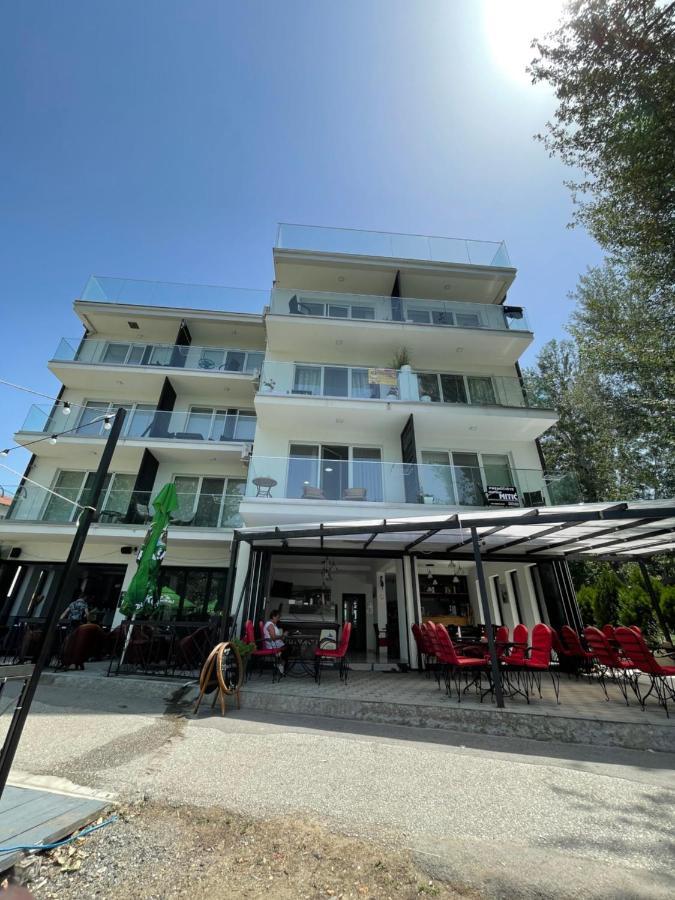 Lake View Tasic Veliko Gradiste Exterior photo